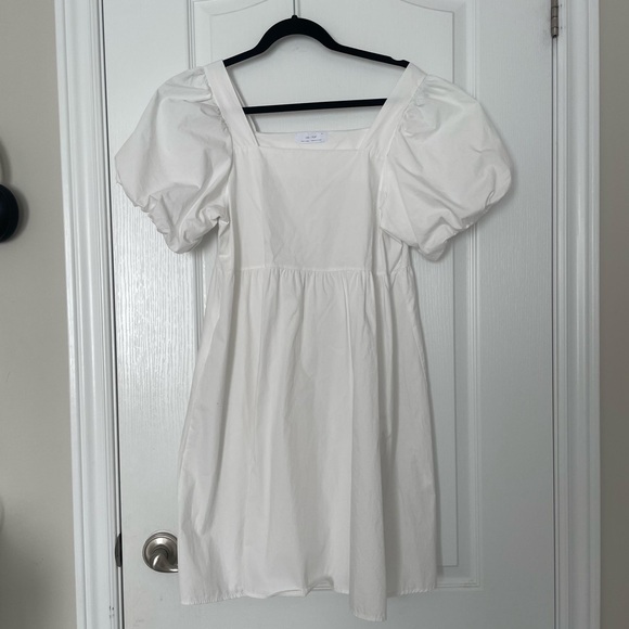 Oak and fort white puff sleeve mini dress - Picture 2 of 8